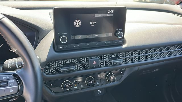Used 2025 Honda HR-V Sport image 15