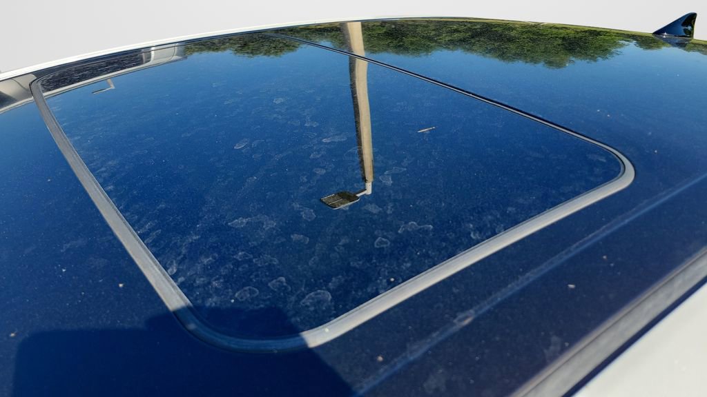 Used 2021 Toyota Avalon TRD FWD image 6