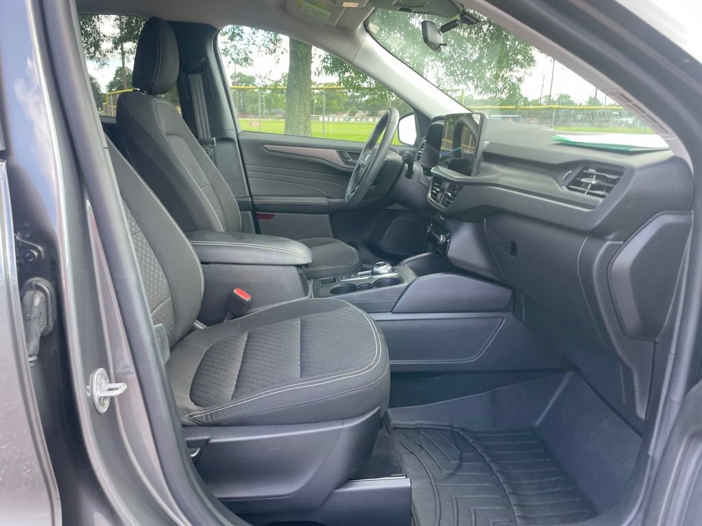 Used 2024 Ford Escape Active w/ Tech Pack #1 FWD image 17