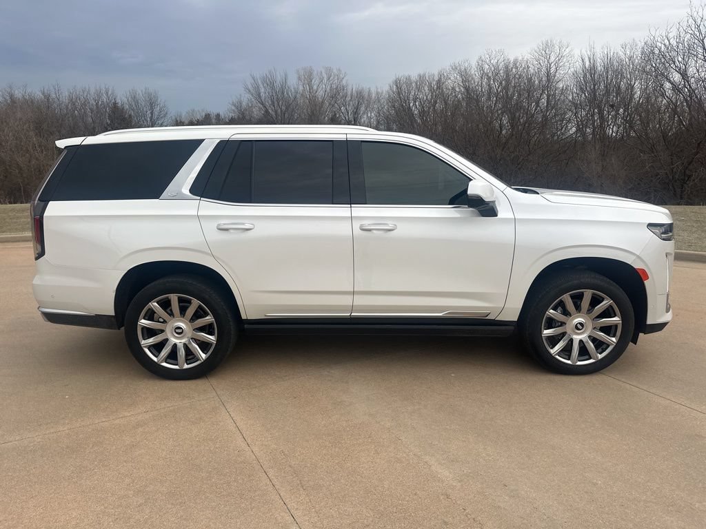 Used 2024 Cadillac Escalade Premium Luxury Platinum AWD/4WD image 6