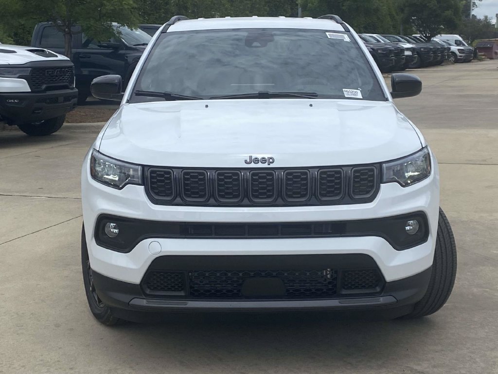 New 2026 Jeep Compass Latitude AWD/4WD image 32