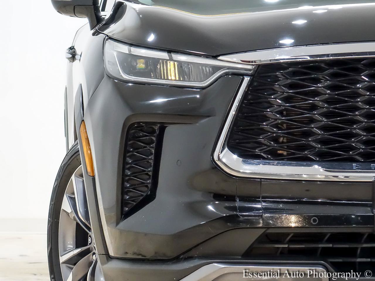 Used 2022 INFINITI QX60 Luxe w/ Performance Audio Package AWD/4WD image 6