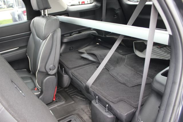 Used 2023 Hyundai Palisade Limited AWD/4WD image 27