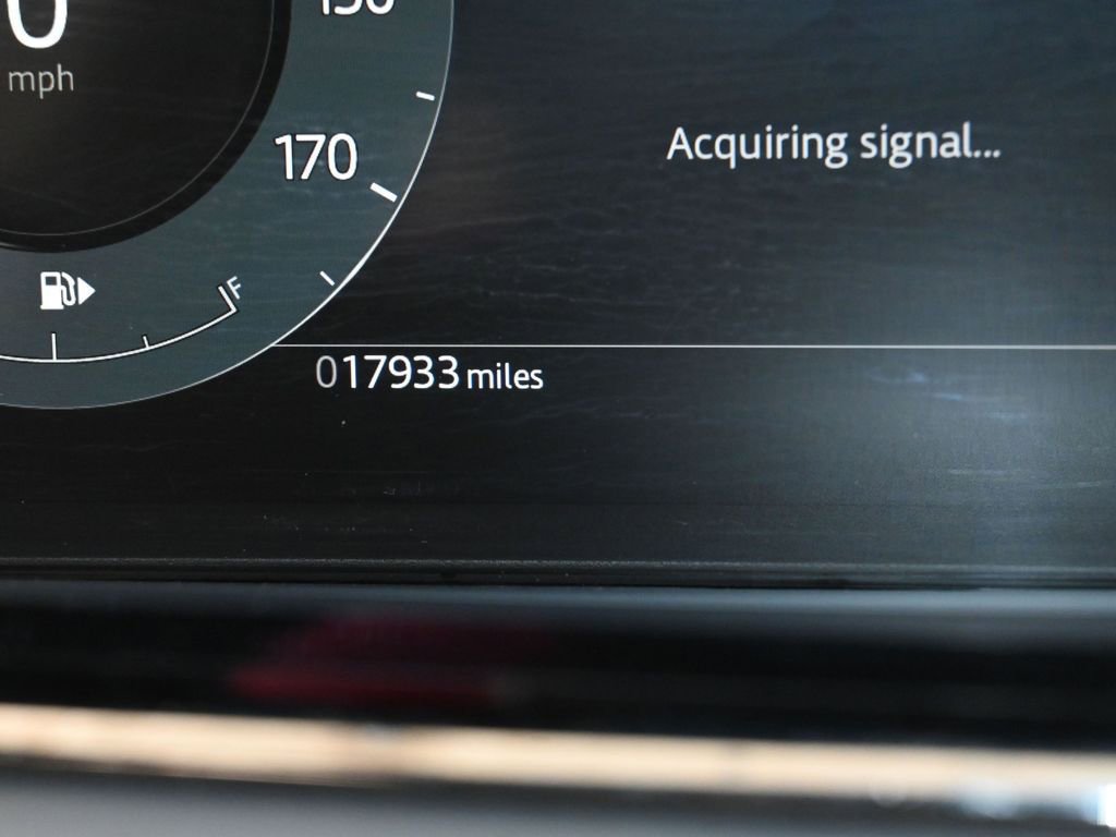 Used 2024 Land Rover Range Rover Evoque S image 49