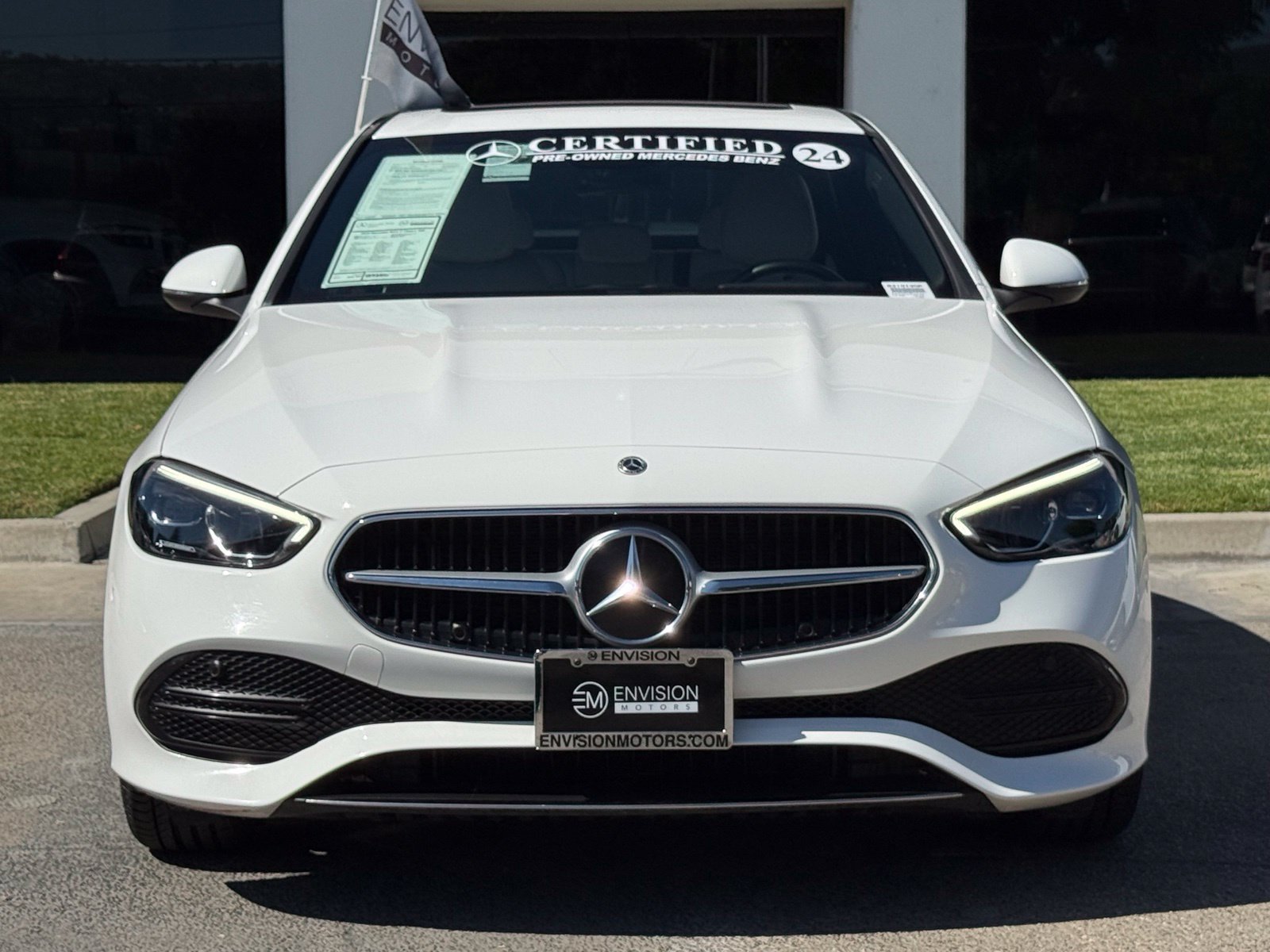 Used 2024 Mercedes-Benz C 300 Sedan image 5