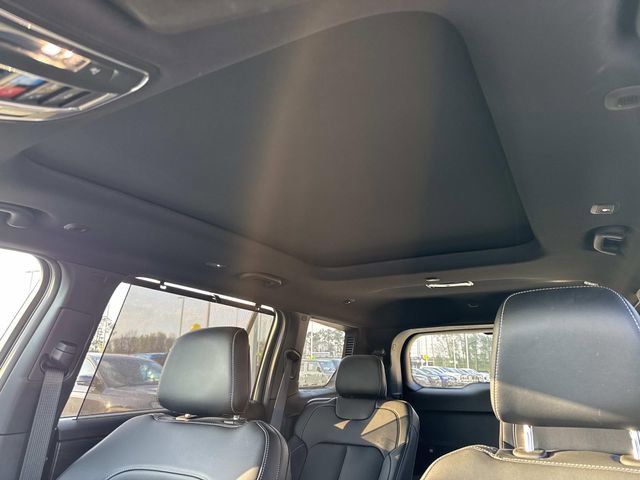 New 2025 Jeep Grand Cherokee L Limited w/ Luxury Tech Group II RWD image 21