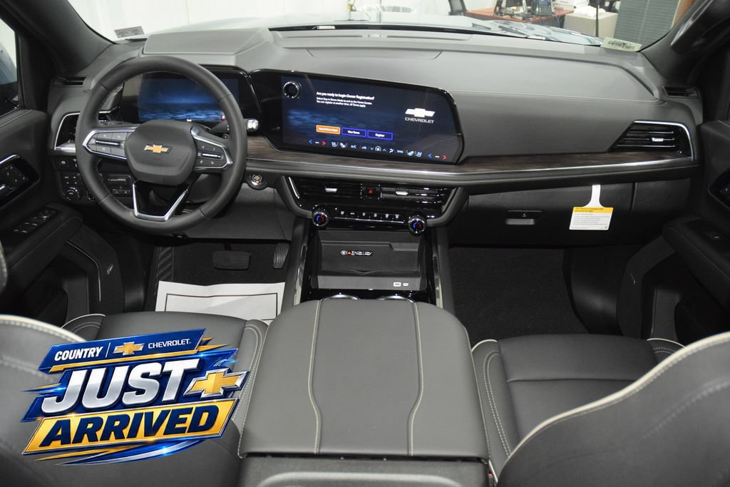 New 2026 Chevrolet Suburban Premier AWD/4WD image 32