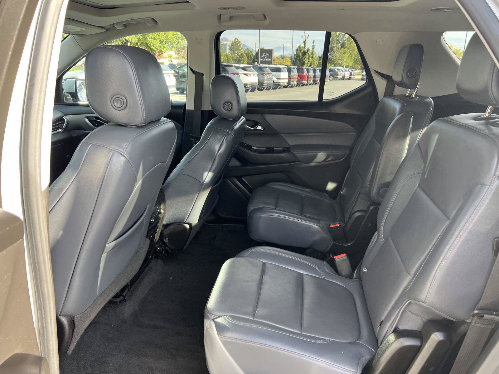 Used 2018 Chevrolet Traverse LT AWD/4WD image 28