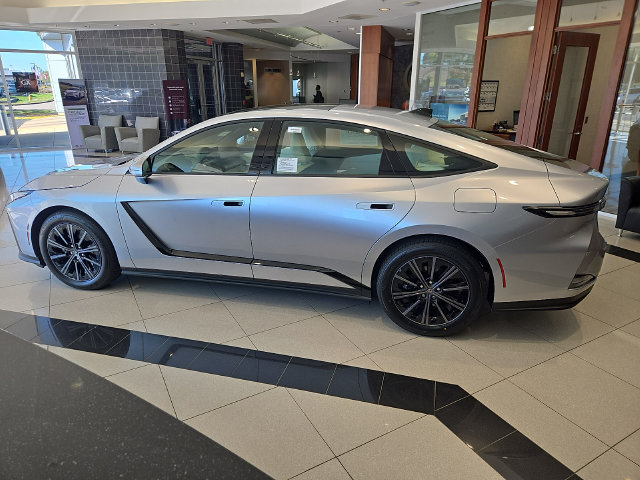 New 2026 Lexus ES 350h w/ Convenience Package FWD image 6