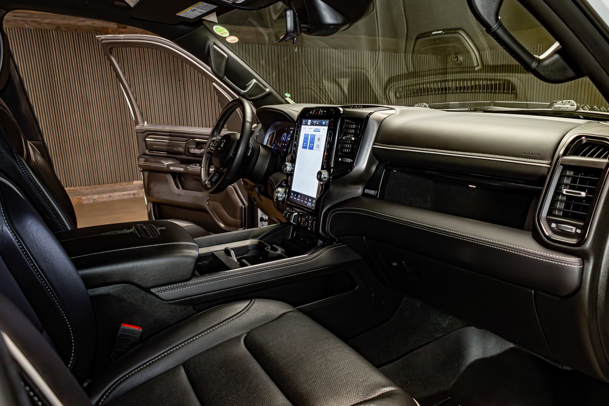 Used 2023 RAM 1500 Limited image 20