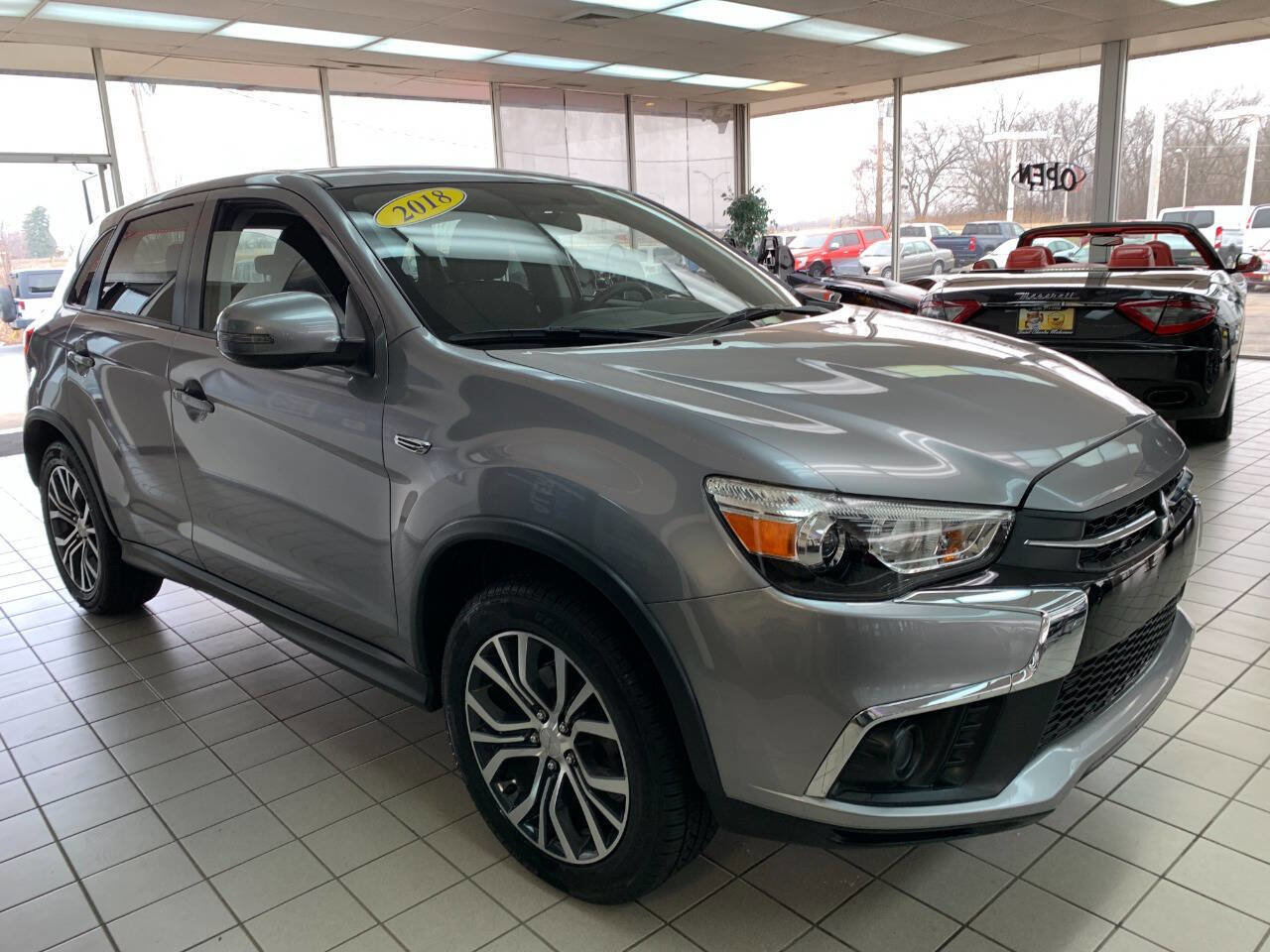 Used 2018 Mitsubishi Outlander Sport ES image 4