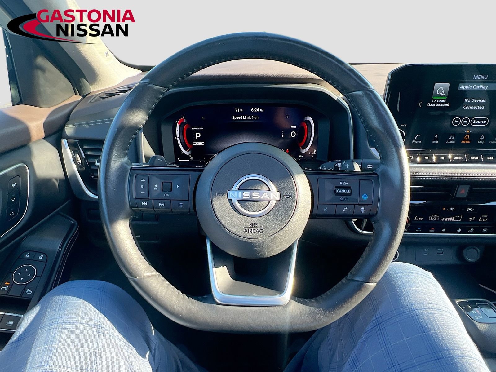 Used 2023 Nissan Rogue Platinum w/ Platinum Premium Package AWD/4WD image 14