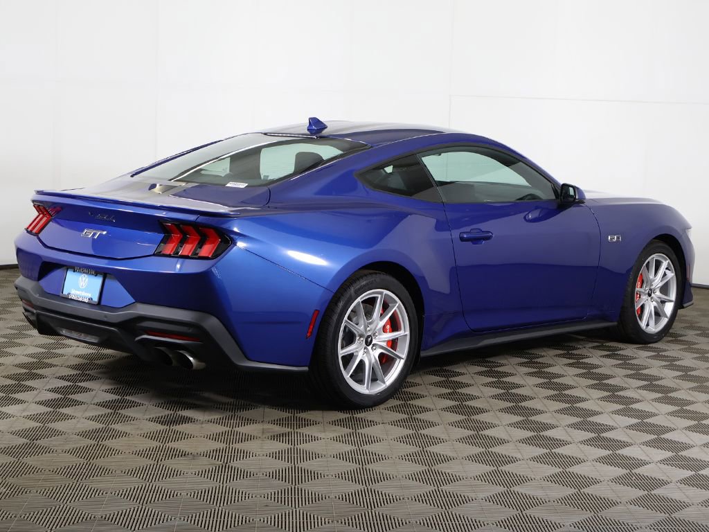 Used 2024 Ford Mustang GT Premium image 12