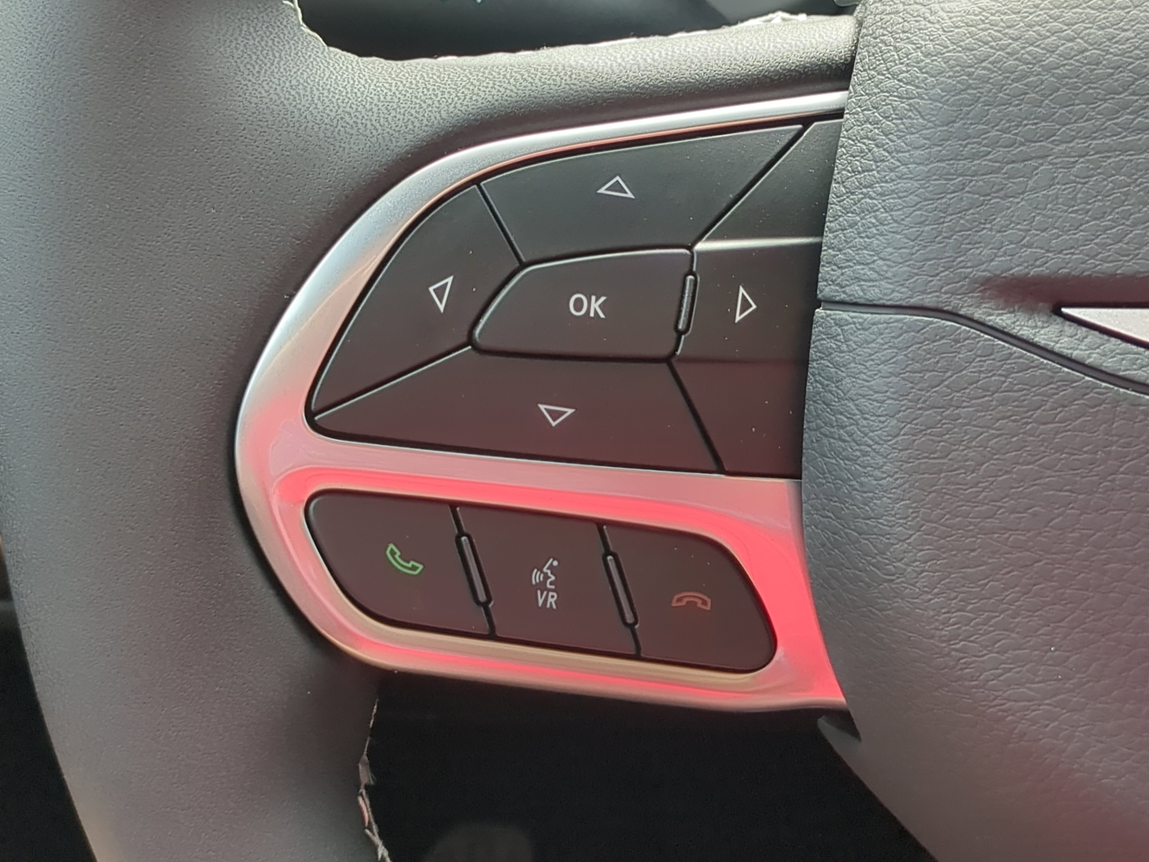 New 2027 Chrysler Pacifica Select FWD image 22