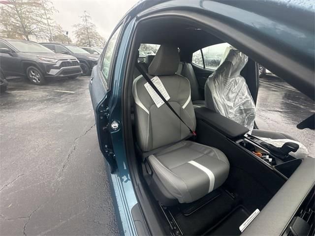 New 2026 Toyota Camry SE image 24