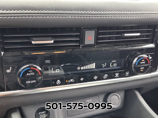 Used 2025 Nissan Rogue SL FWD image 21