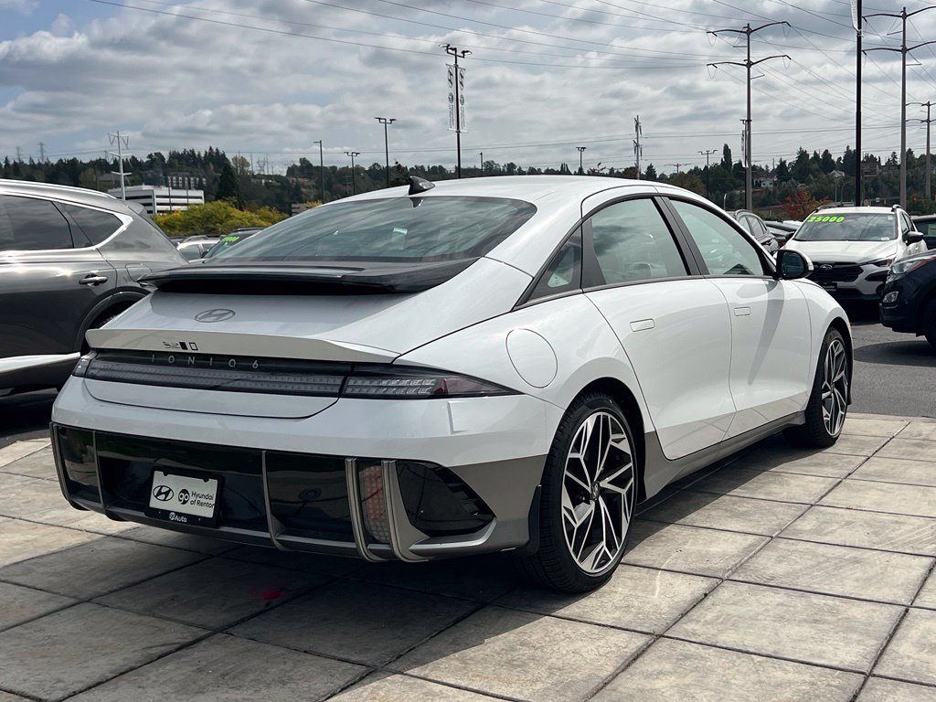 New 2025 Hyundai Ioniq 6 SEL AWD/4WD image 5