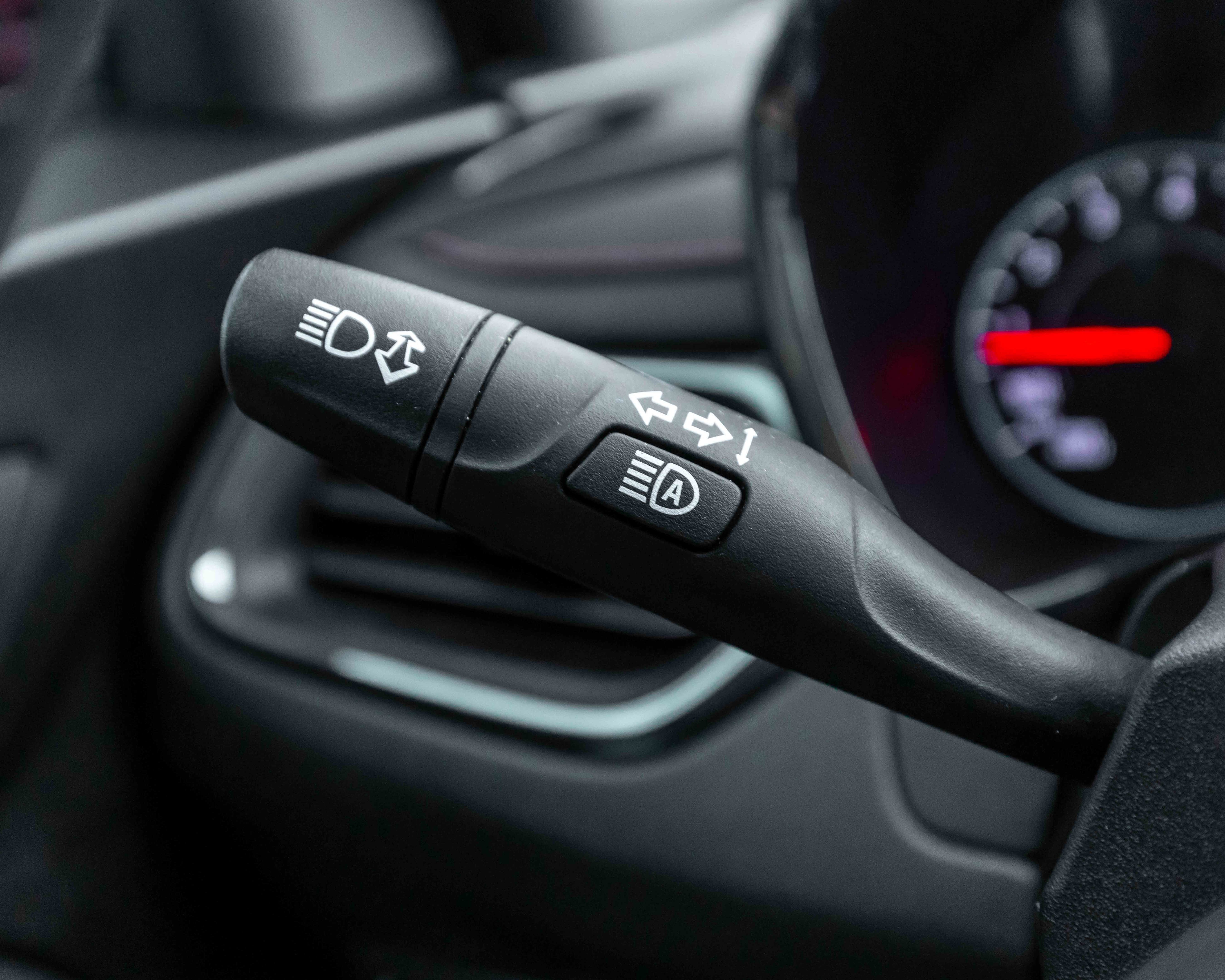 Used 2023 Chevrolet Equinox RS image 70