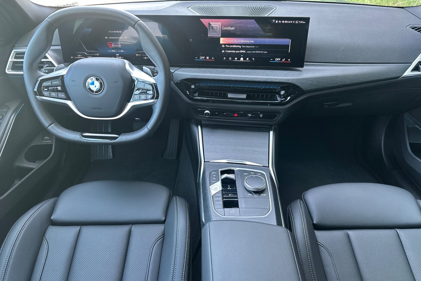 Used 2025 BMW 330i Sedan w/ Convenience Package image 17