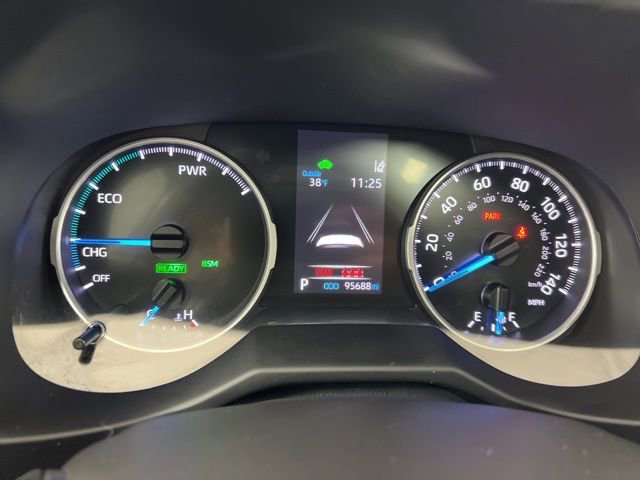 Used 2022 Toyota RAV4 XLE w/ Convenience Package image 17