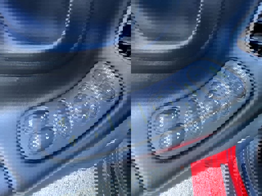 Used 2002 Chevrolet Corvette Convertible w/ Preferred Equipment Group2 image 19