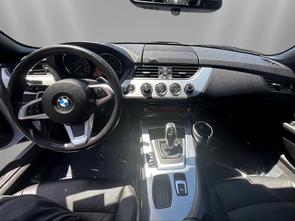 Used 2012 BMW Z4 sDrive28i RWD image 7