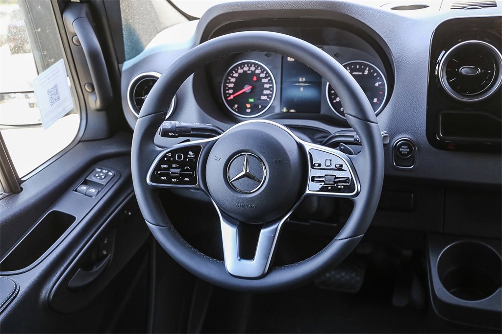Used 2024 Mercedes-Benz Sprinter 144 Cargo image 14