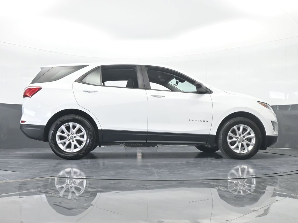 Used 2021 Chevrolet Equinox LS image 57