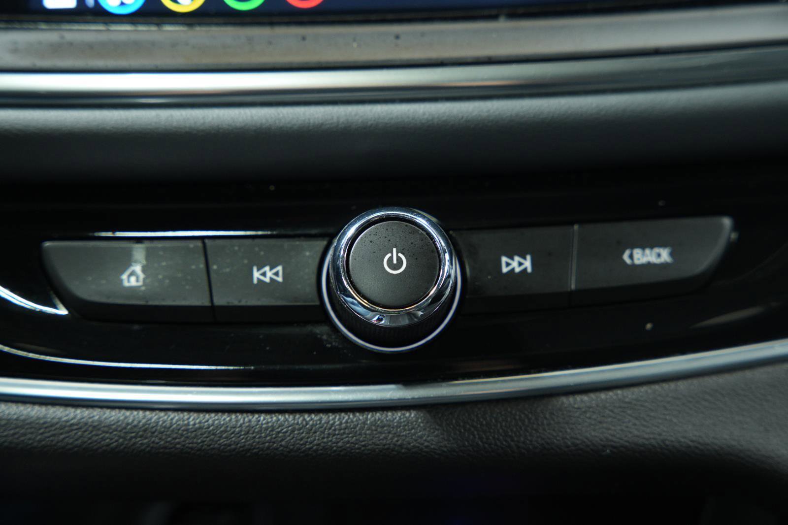 Used 2024 Buick Enclave Premium w/ Experience Buick Package image 38