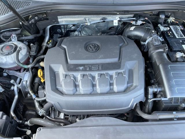 Used 2022 Volkswagen Tiguan SE R-Line AWD/4WD image 33