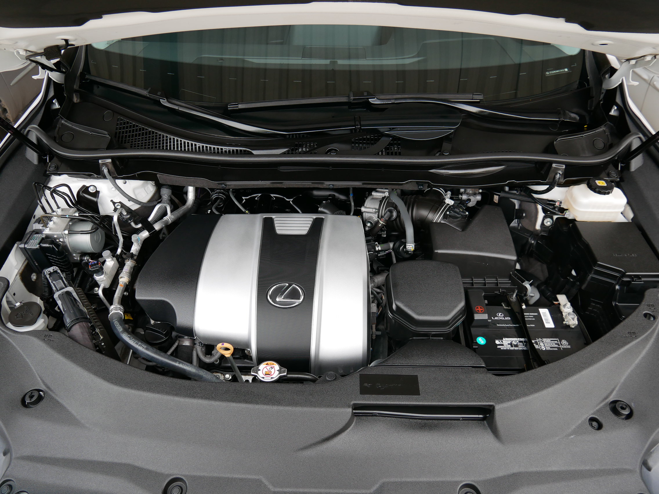 Used 2019 Lexus RX 350 FWD w/ Accessory Package image 21