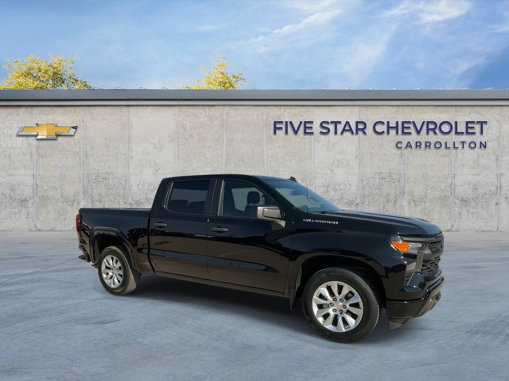 Used 2024 Chevrolet Silverado 1500 Custom RWD image 3