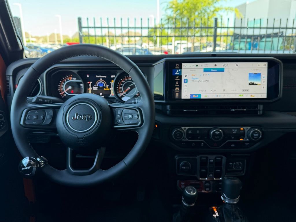 Used 2025 Jeep Gladiator Rubicon w/ Convenience Group image 6