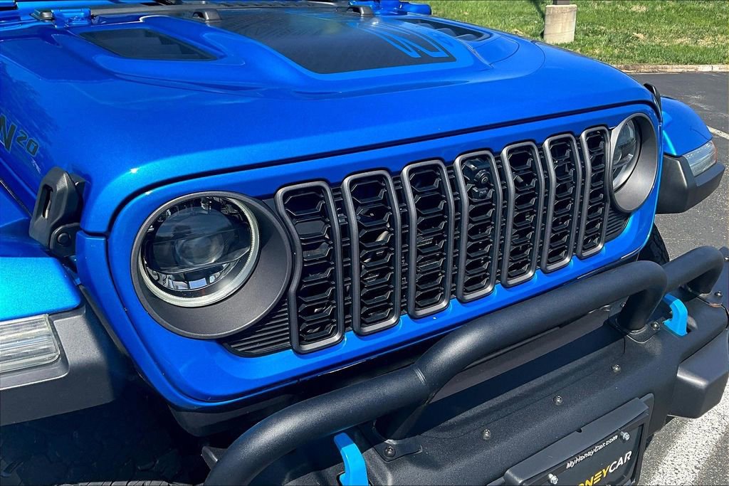 Used 2023 Jeep Wrangler Unlimited Rubicon 4xe AWD/4WD image 33