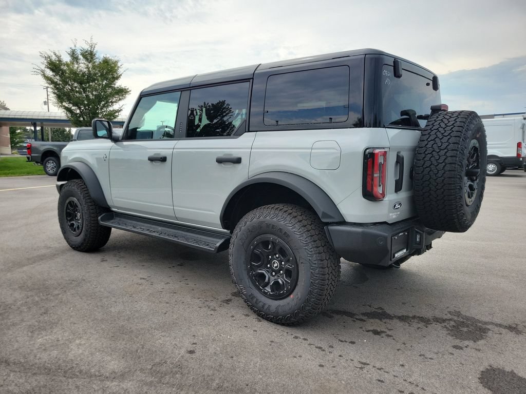 New 2026 Ford Bronco Outer Banks w/ Sasquatch Package AWD/4WD image 3