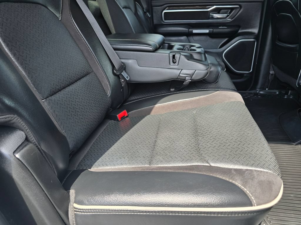 Used 2020 RAM 1500 Laramie AWD/4WD image 15