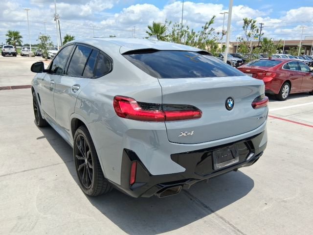 Used 2025 BMW X4 xDrive30i w/ Premium Package AWD/4WD image 4