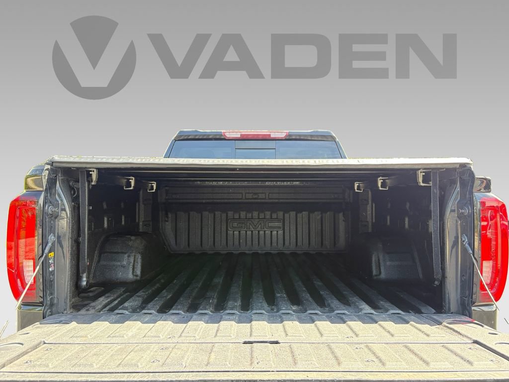 Used 2021 GMC Sierra 1500 SLT w/ SLT Premium Plus Package AWD/4WD image 23