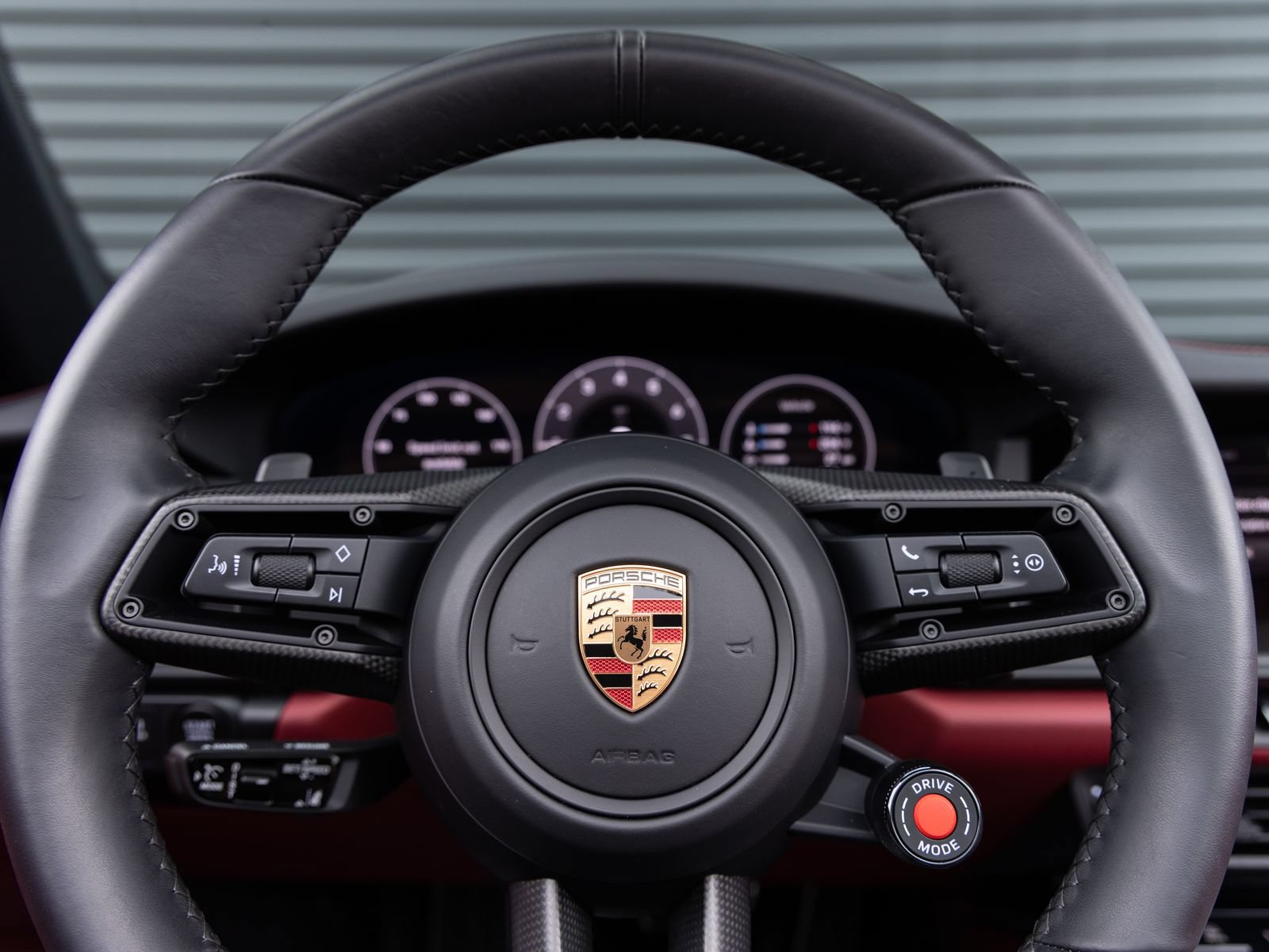 Certified 2025 Porsche 911 Targa 4 GTS AWD/4WD image 15