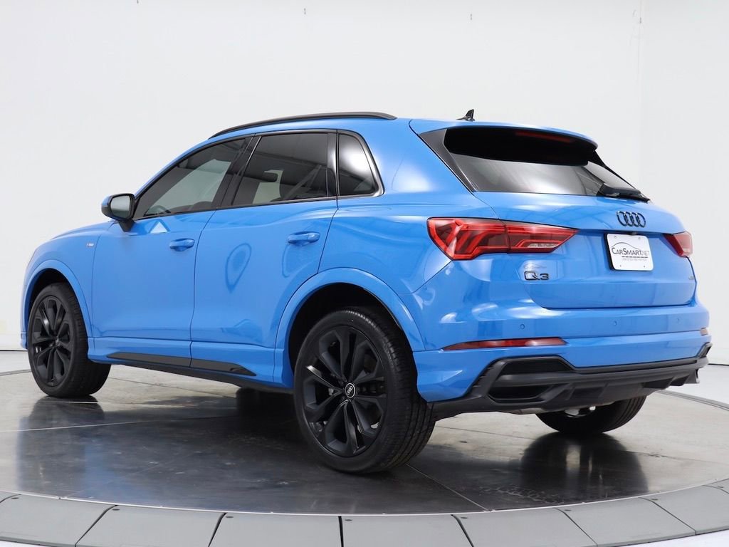 Used 2021 Audi Q3 2.0T Premium Plus w/ Premium Plus Package image 3