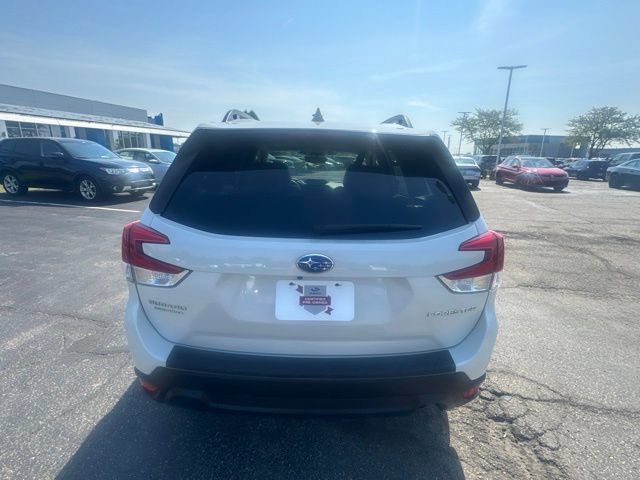 Used 2022 Subaru Forester Premium w/ Popular Package #1 AWD/4WD image 6