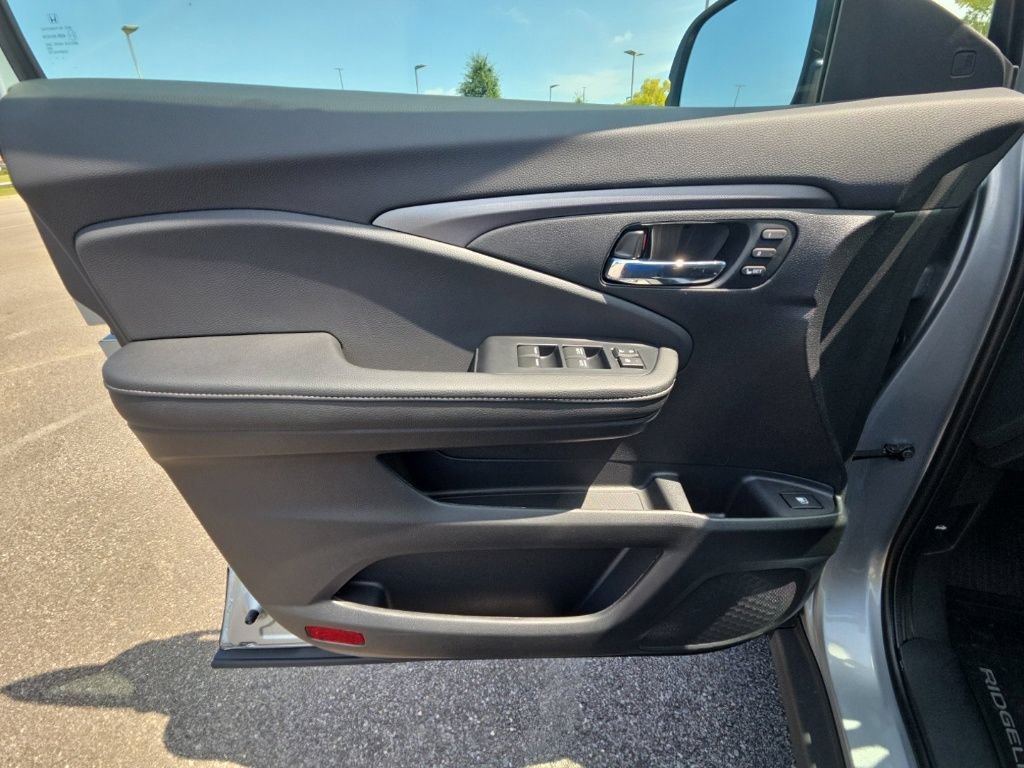 New 2026 Honda Ridgeline RTL image 30