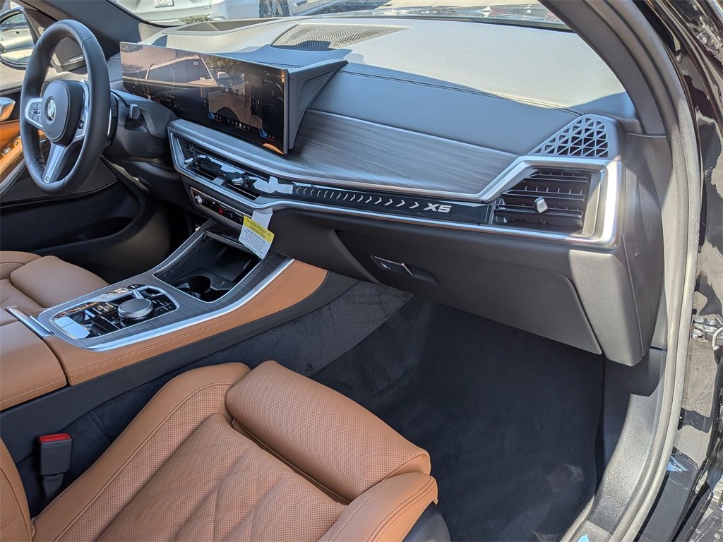 New 2026 BMW X5 sDrive40i image 10