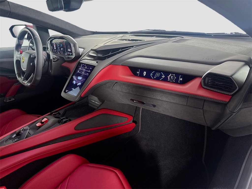 Used 2024 Lamborghini Revuelto image 28