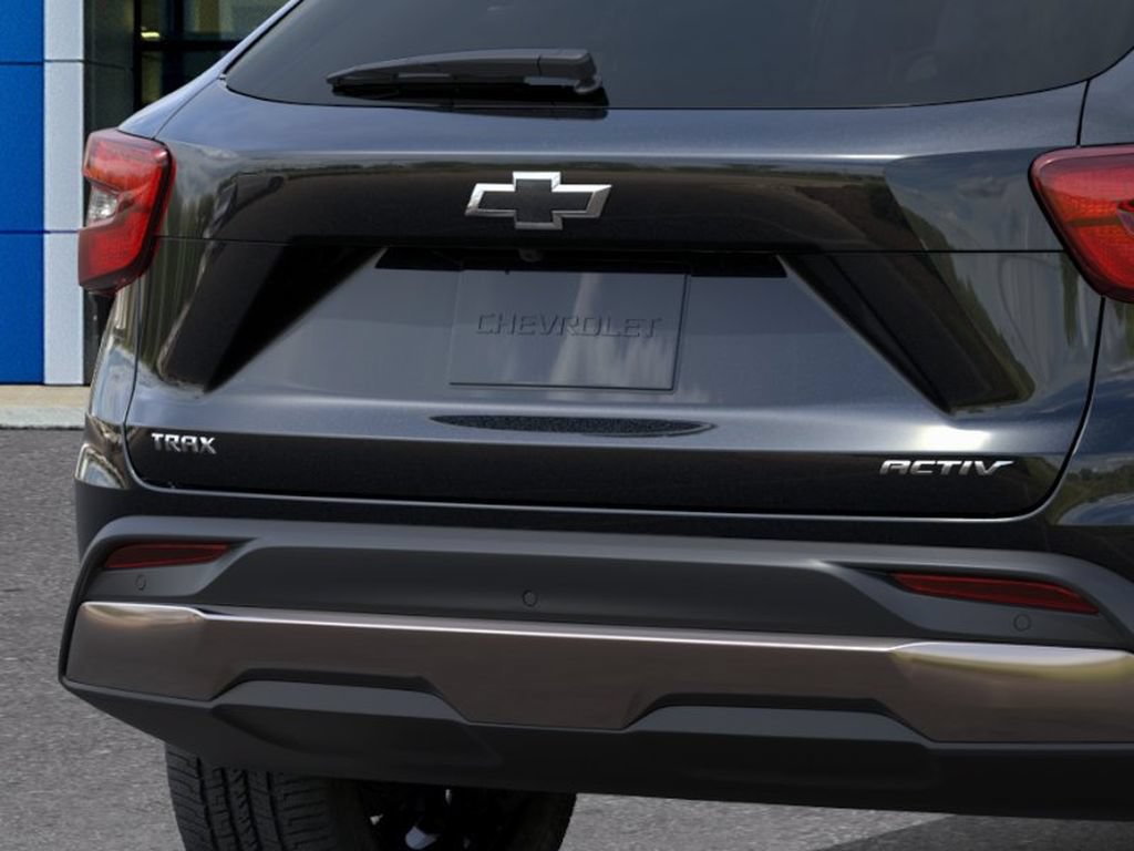 New 2026 Chevrolet Trax ACTIV w/ Driver Confidence Package FWD image 14
