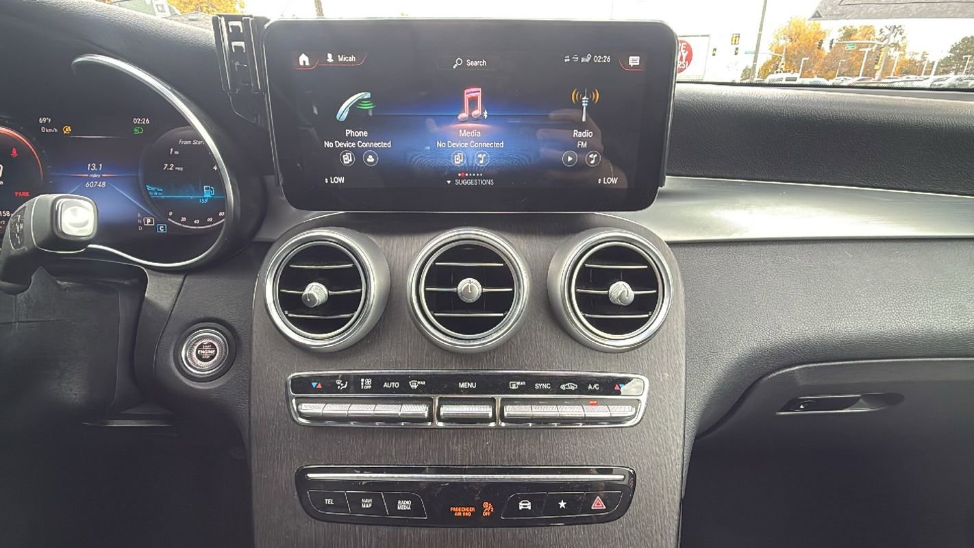 Used 2022 Mercedes-Benz GLC 300 4MATIC image 22