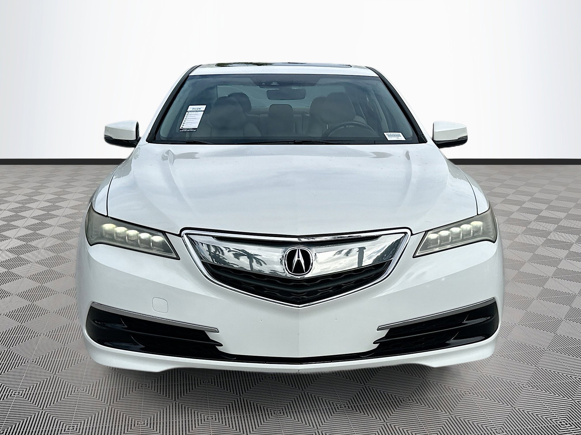 Used 2015 Acura TLX w/ Technology Package image 2
