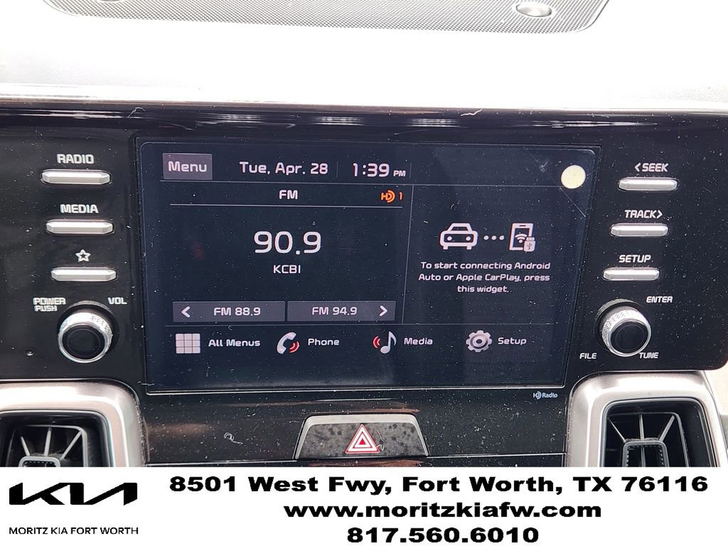 Used 2023 Kia Sorento LX FWD image 16