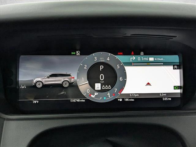 Certified 2026 Land Rover Range Rover Velar Dynamic SE AWD/4WD image 16