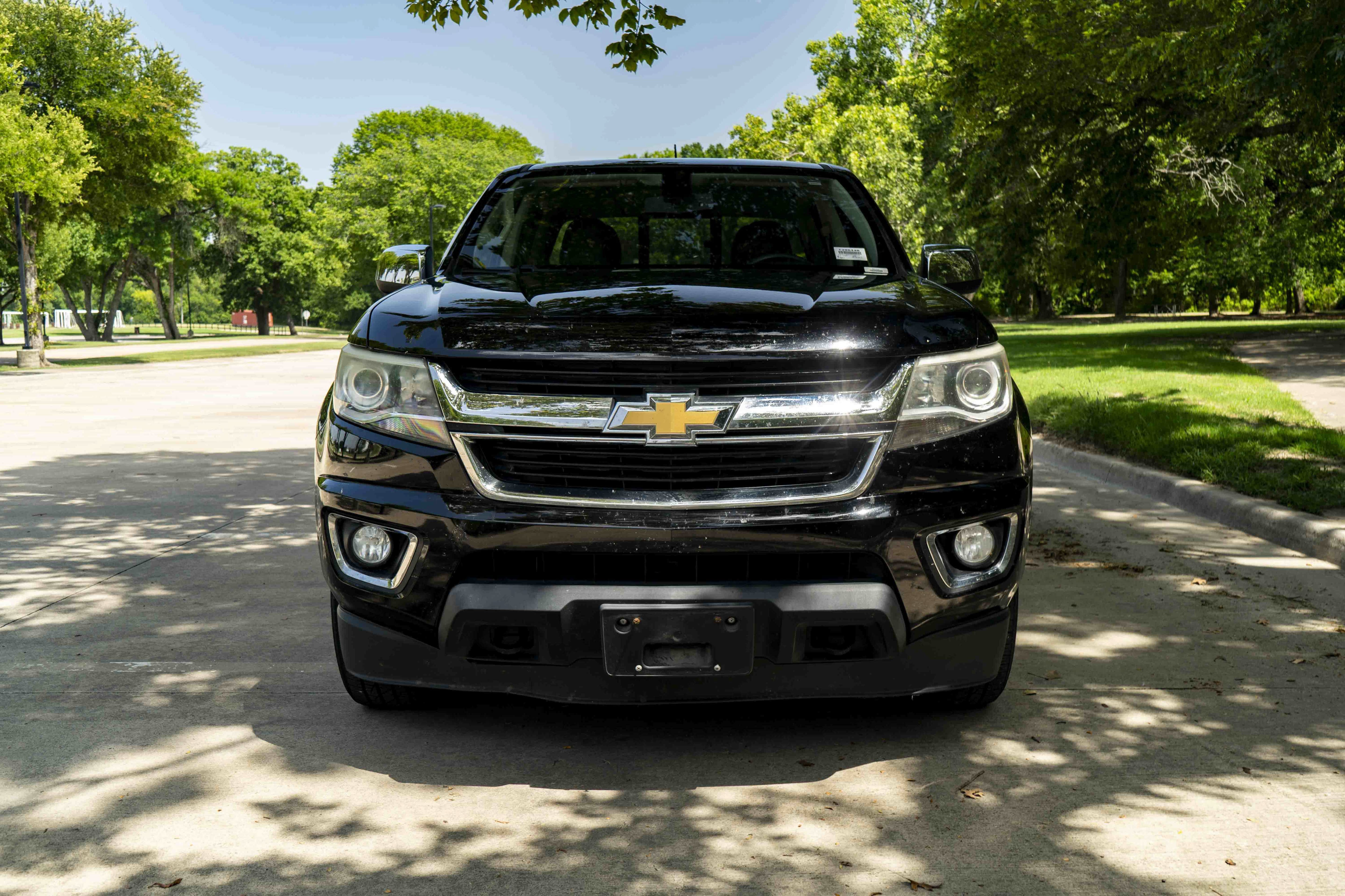 Used 2018 Chevrolet Colorado LT w/ Luxury Package, Chrome AWD/4WD image 3